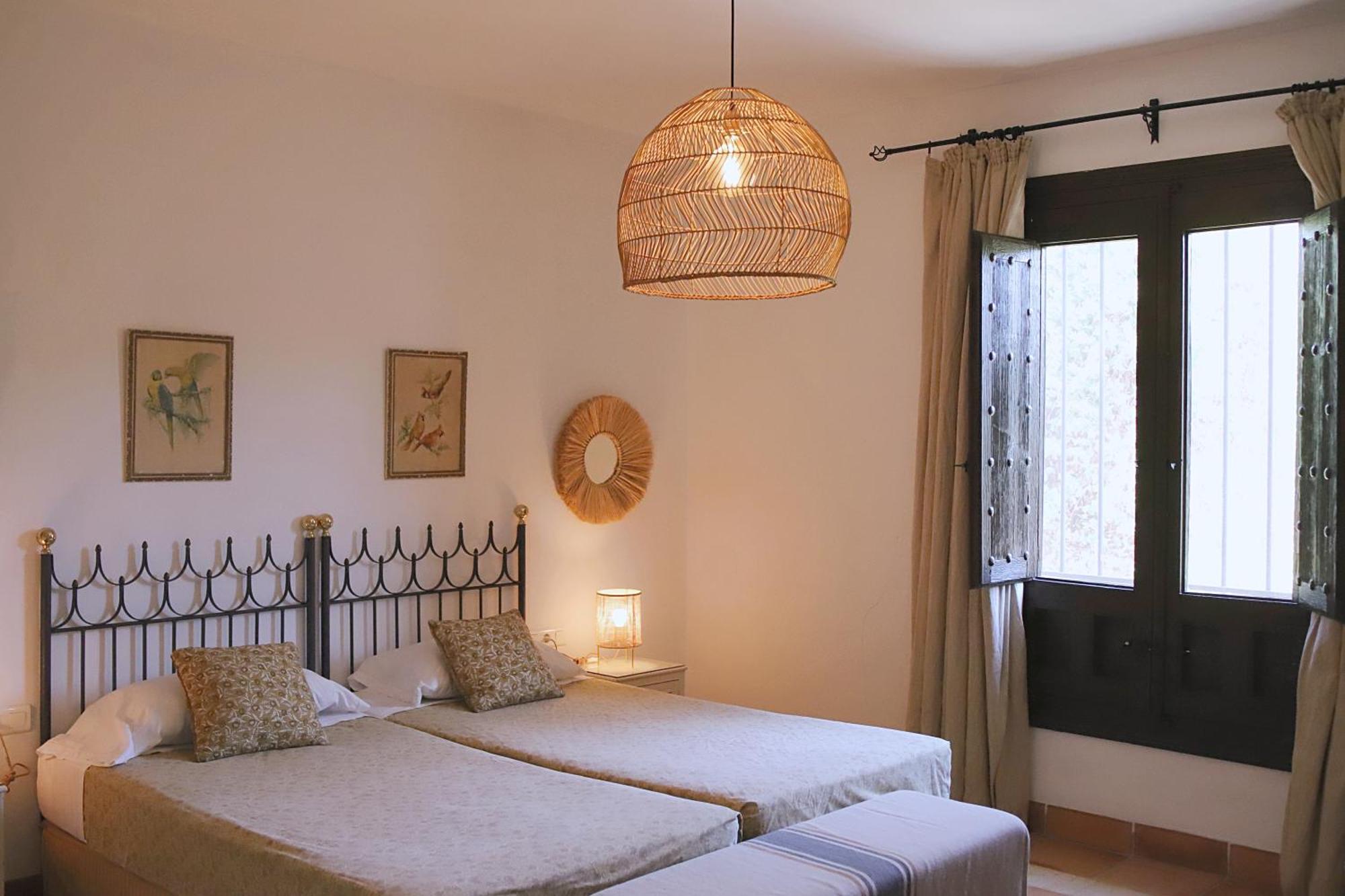 Hacienda El Rosalejo Pensionat Villamartín Exteriör bild