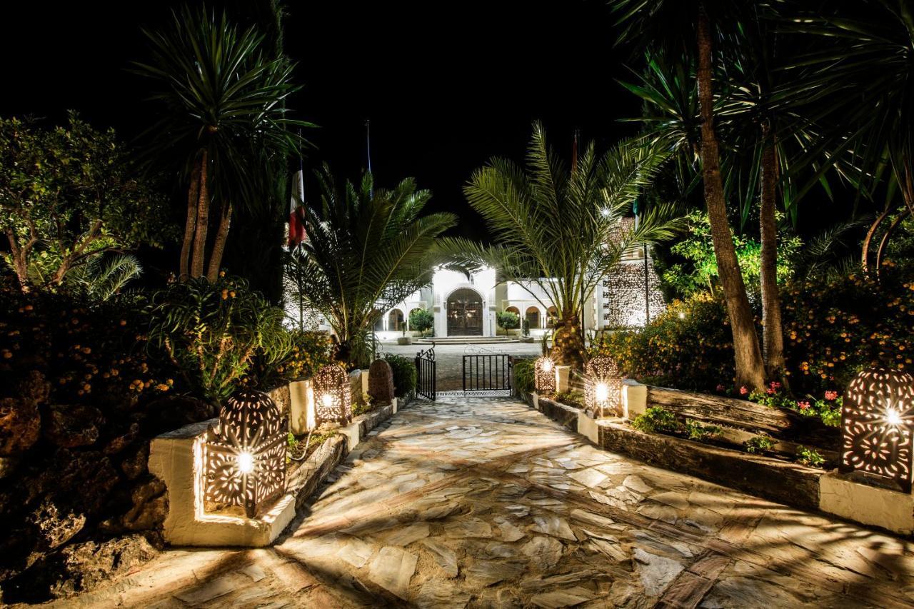 Hacienda El Rosalejo Pensionat Villamartín Exteriör bild