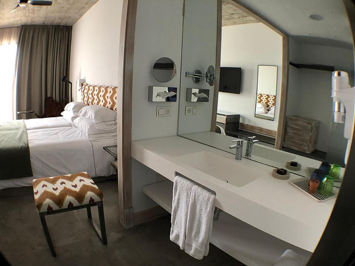 Hacienda El Rosalejo Pensionat Villamartín Exteriör bild